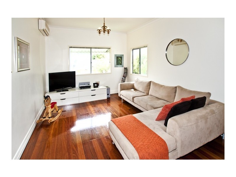 3 Manley Street, Redcliffe QLD 4020