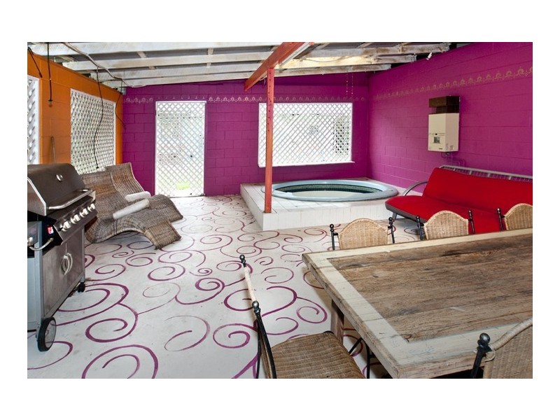 3 Manley Street, Redcliffe QLD 4020