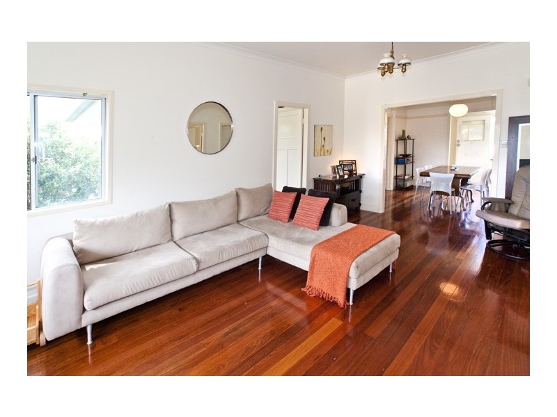 3 Manley Street, Redcliffe QLD 4020