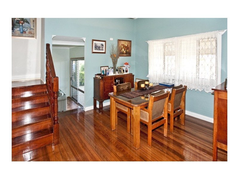 86 Oyster Point Esplanade, Scarborough QLD 4020