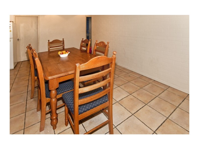 28 Houghton Avenue, Redcliffe QLD 4020