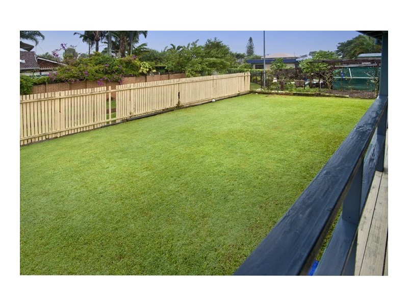 28 Houghton Avenue, Redcliffe QLD 4020