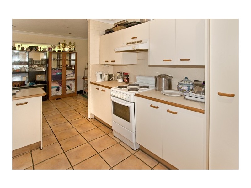 28 Houghton Avenue, Redcliffe QLD 4020