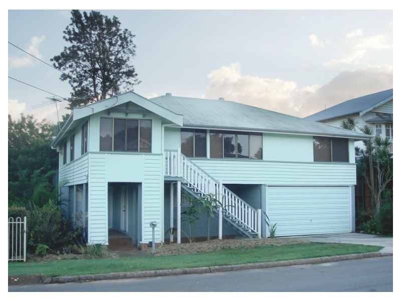 14 Steven Street, Redcliffe QLD 4020