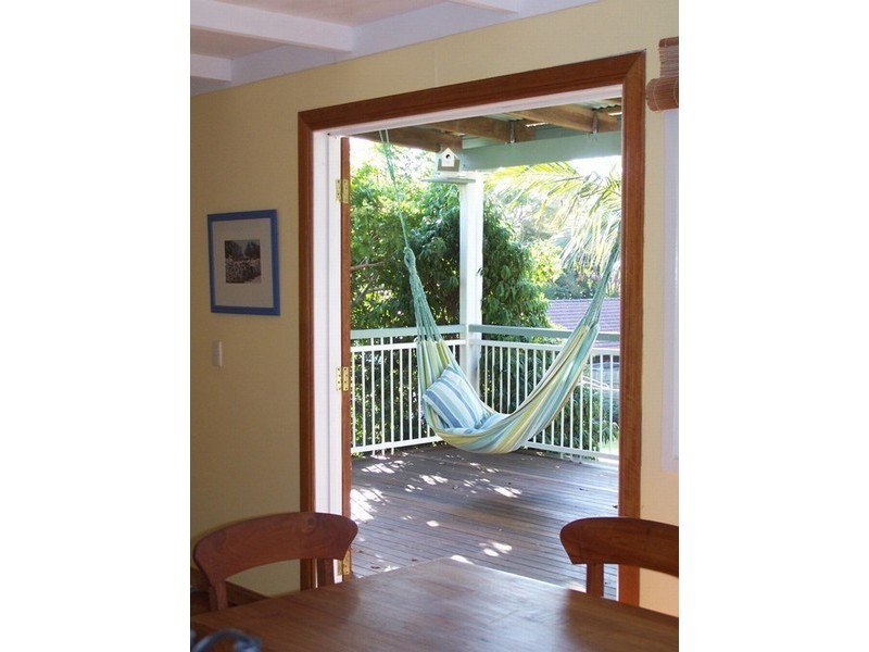 14 Steven Street, Redcliffe QLD 4020