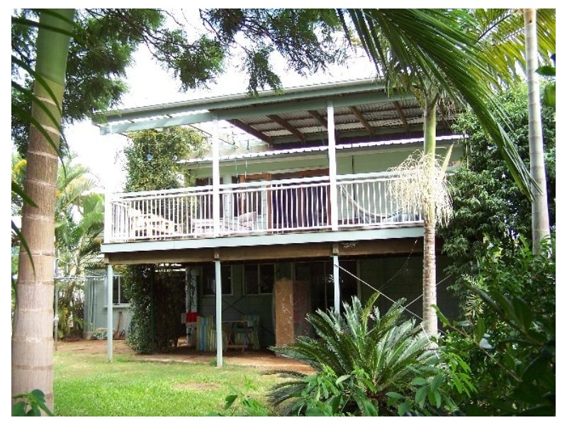 14 Steven Street, Redcliffe QLD 4020