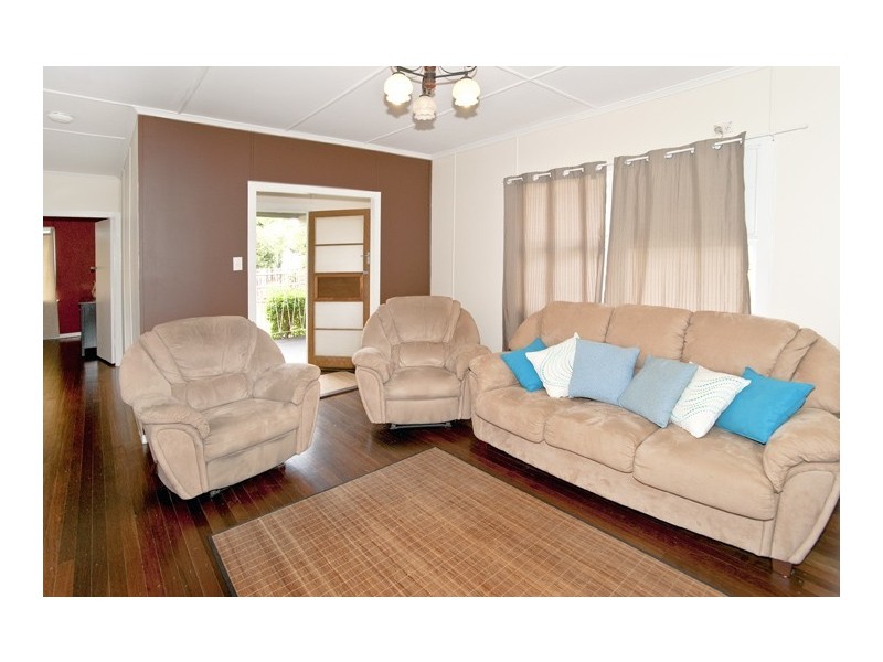 12 Welch Street, Clontarf QLD 4019