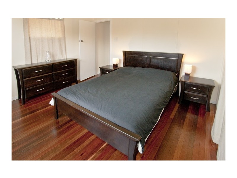 12 Welch Street, Clontarf QLD 4019