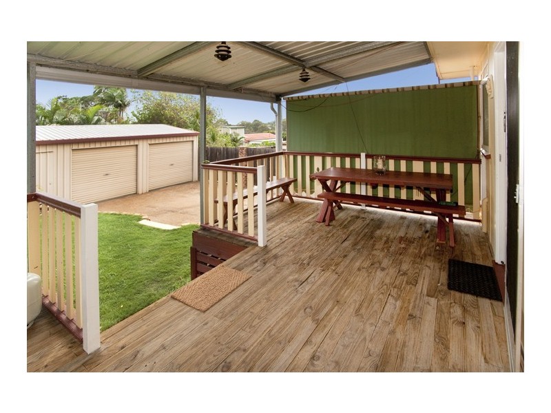 12 Welch Street, Clontarf QLD 4019