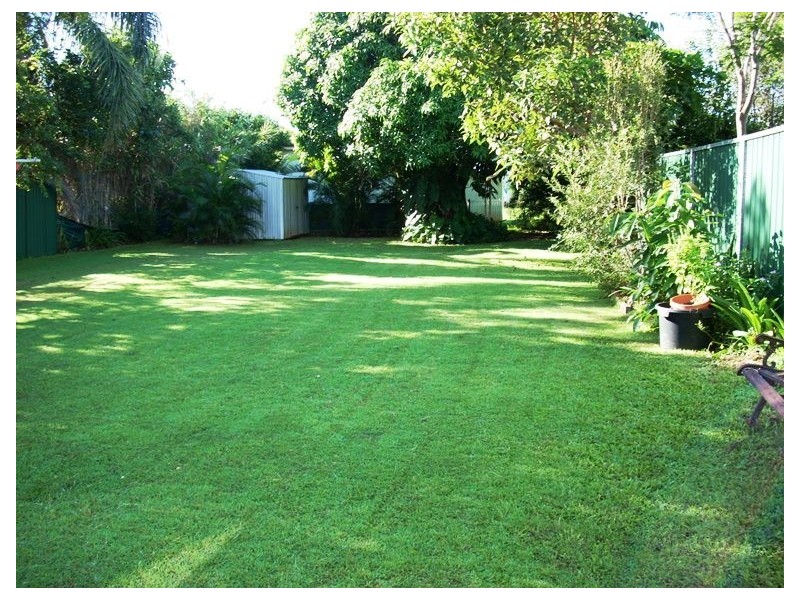 13 Clifford Street, Woody Point QLD 4019