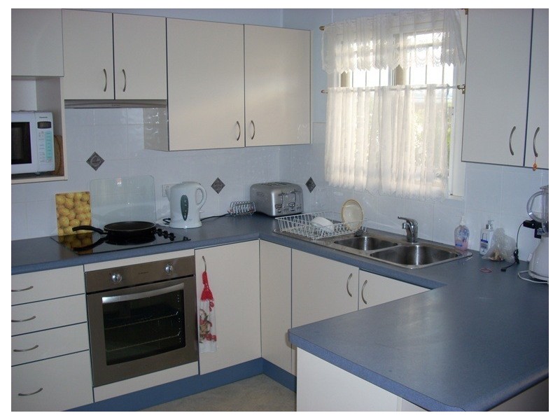 13 Clifford Street, Woody Point QLD 4019