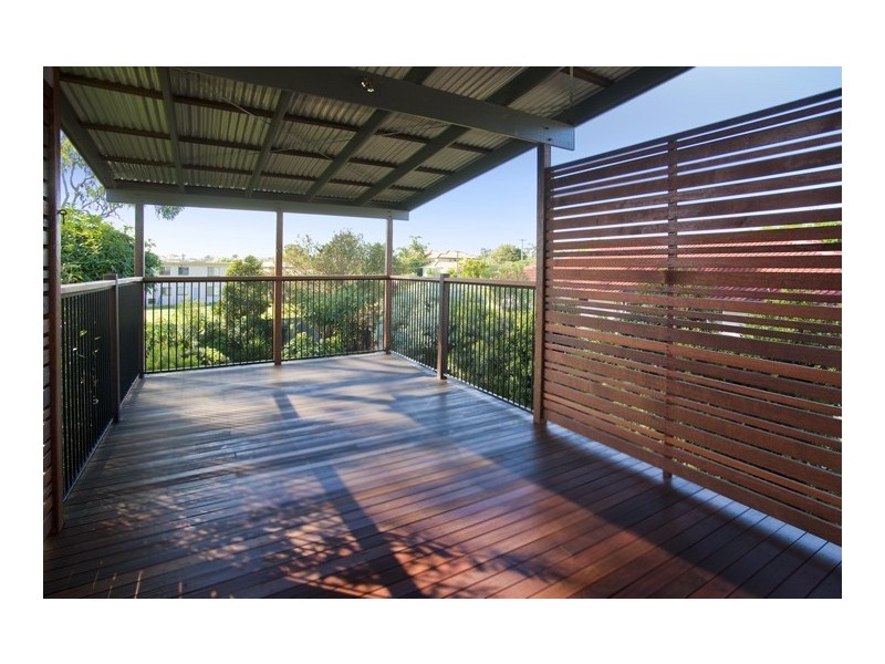 454 Oxley Avenue, Redcliffe QLD 4020