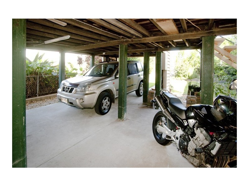 454 Oxley Avenue, Redcliffe QLD 4020