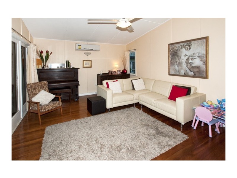 175 Scarborough Road, Redcliffe QLD 4020