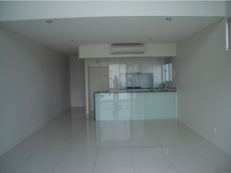 17/75 Sutton Street, Redcliffe QLD 4020