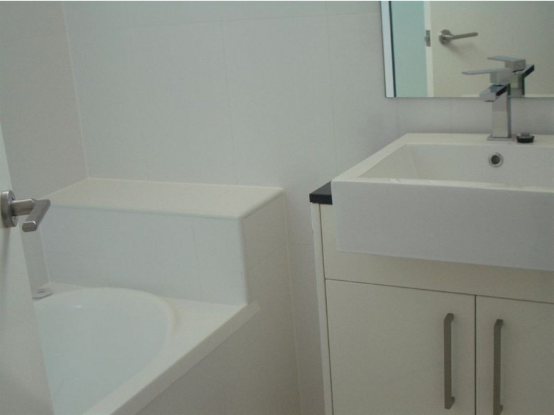 17/75 Sutton Street, Redcliffe QLD 4020