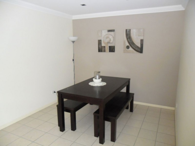 12 Kristen Court, Newport QLD 4020