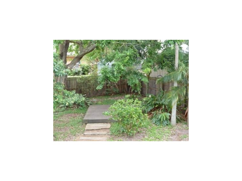 75 Thomas Street, Clontarf QLD 4019