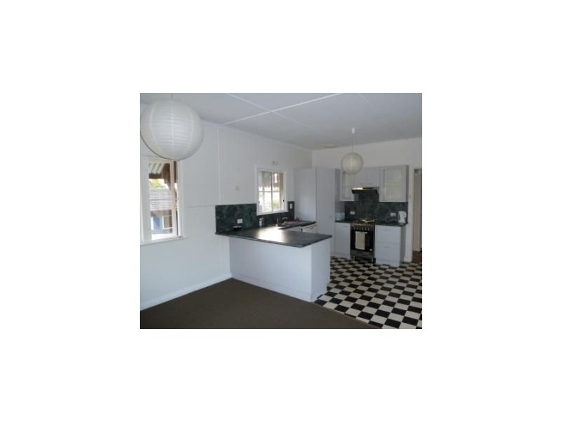 75 Thomas Street, Clontarf QLD 4019
