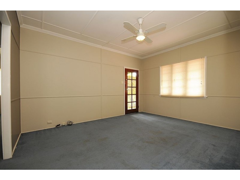 218 Oxley Avenue, Margate QLD 4019