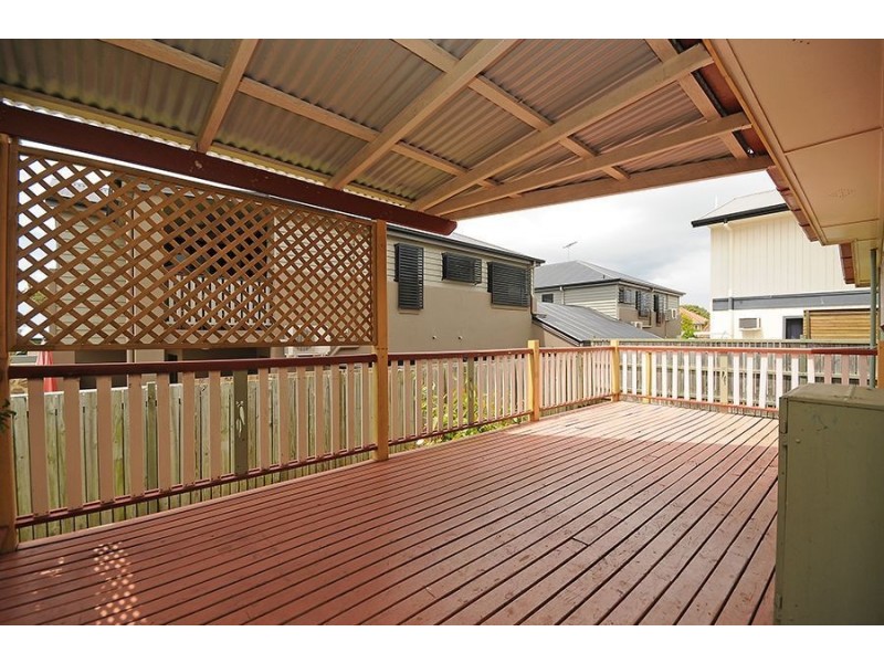 218 Oxley Avenue, Margate QLD 4019