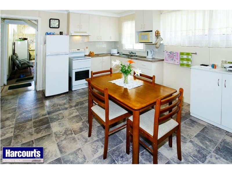 5 Donald Street, Woody Point QLD 4019