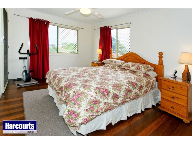 34 Central Avenue, Scarborough QLD 4020