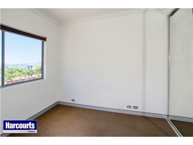 35/83 Marine Parade, Redcliffe QLD 4020