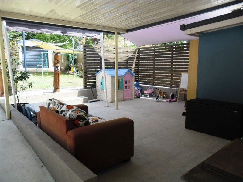 5 John Street, Redcliffe QLD 4020