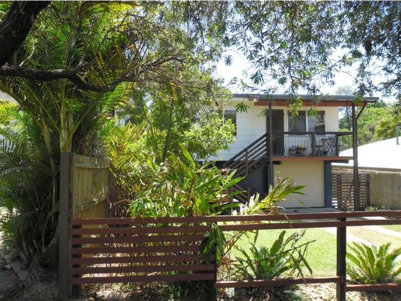 68 Pikett Street, Clontarf QLD 4019