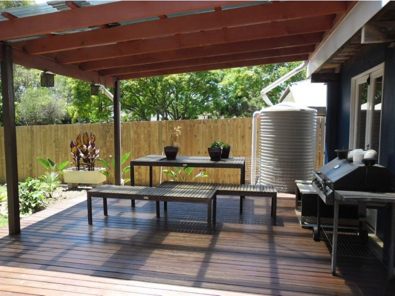 68 Pikett Street, Clontarf QLD 4019