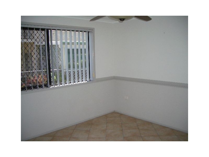 2/19 Prince Edward Pde, Redcliffe QLD 4020
