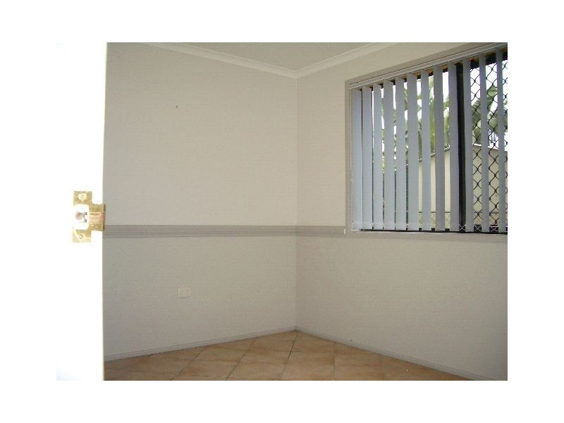 2/19 Prince Edward Pde, Redcliffe QLD 4020