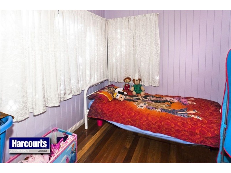 61 McLennan Street, Woody Point QLD 4019