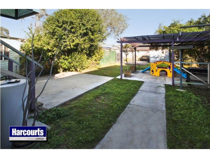 61 McLennan Street, Woody Point QLD 4019