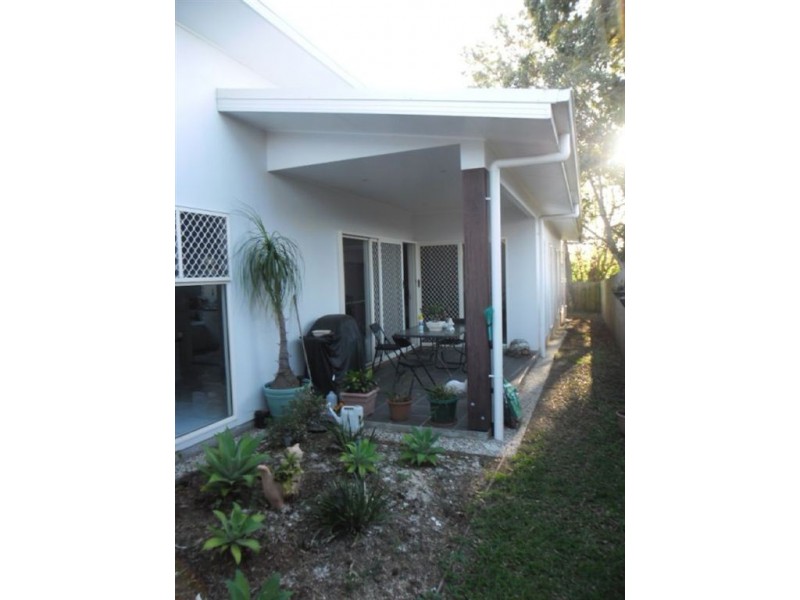 38 Ashmole Road, Redcliffe QLD 4020