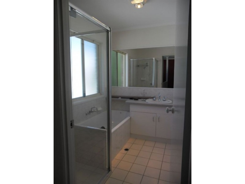 1/335 Anzac Avenue, Kippa-ring QLD 4021