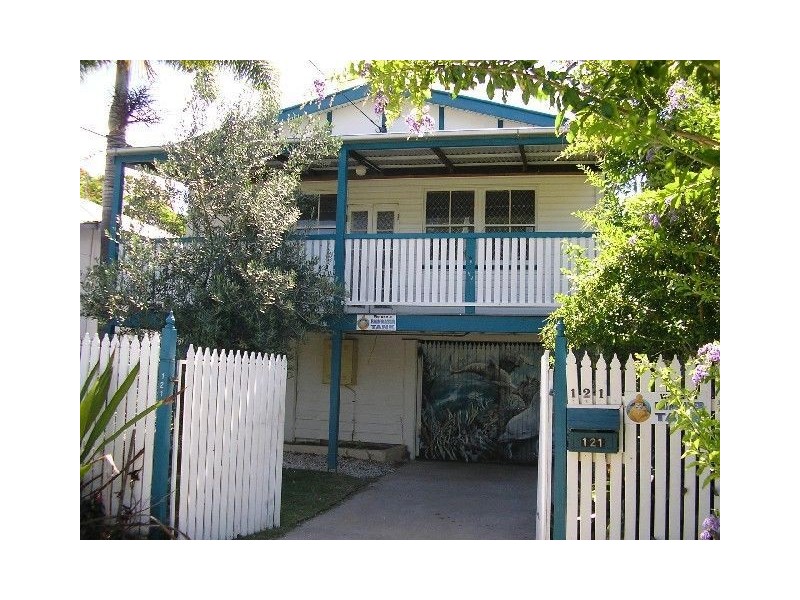 121 Mein Street, Scarborough QLD 4020