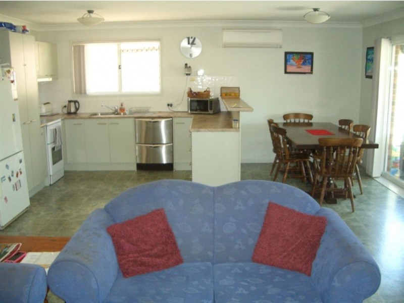 7 Greene Street, Rothwell QLD 4022