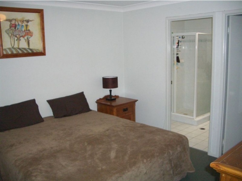 7 Greene Street, Rothwell QLD 4022