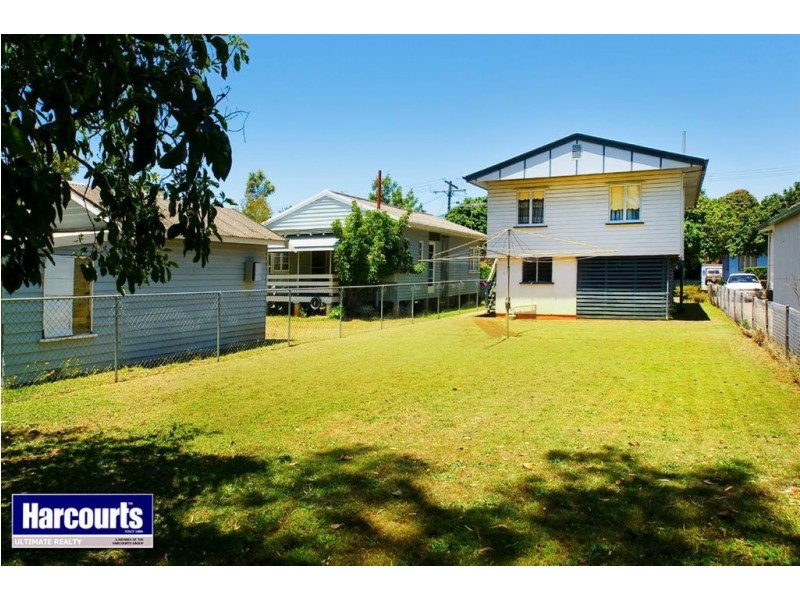 10 Campbell Street, Scarborough QLD 4020