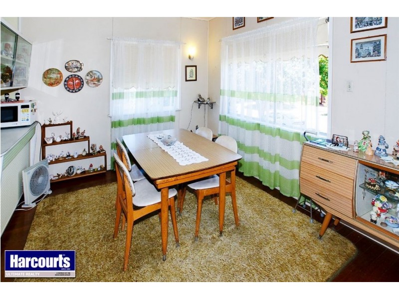 10 Campbell Street, Scarborough QLD 4020