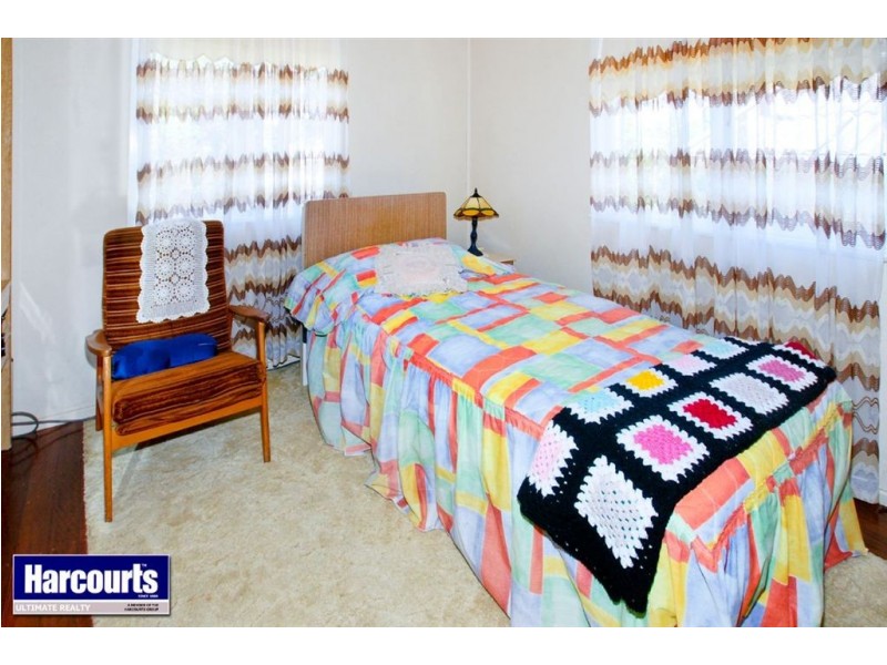 10 Campbell Street, Scarborough QLD 4020