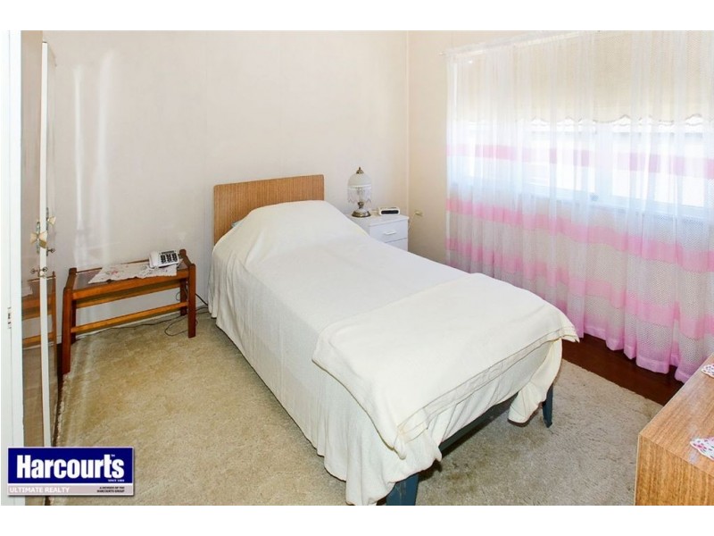 10 Campbell Street, Scarborough QLD 4020