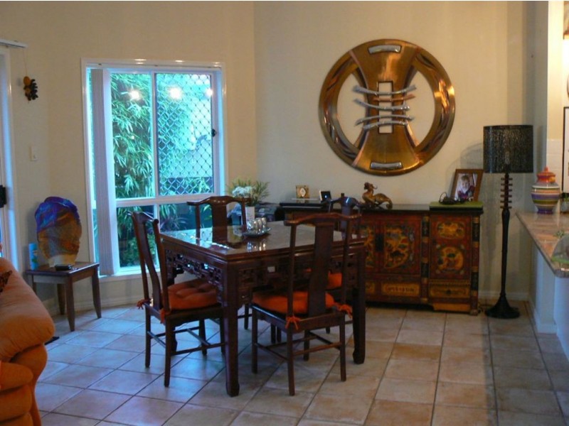 28 Landsborough Avenue, Scarborough QLD 4020