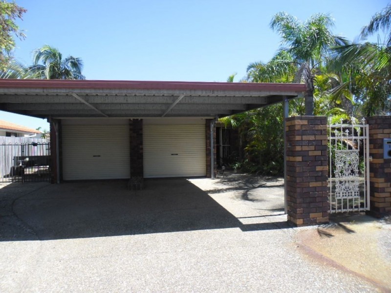 19 Southern Cross Drive, Newport QLD 4020