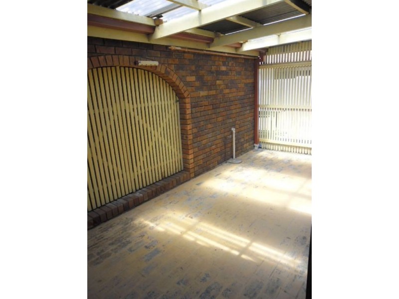 19 Southern Cross Drive, Newport QLD 4020