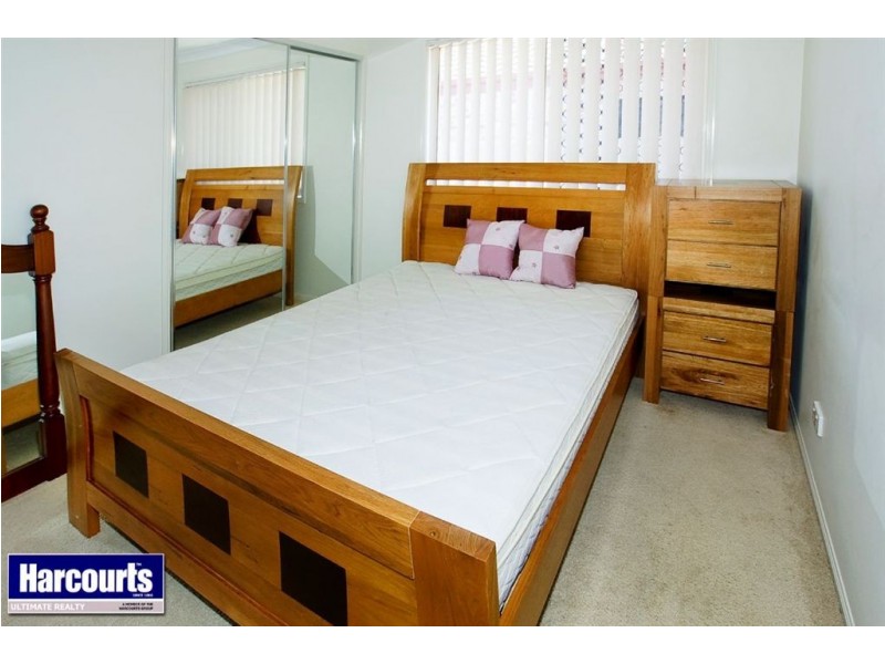 1/13 Dysart Street, Rothwell QLD 4022