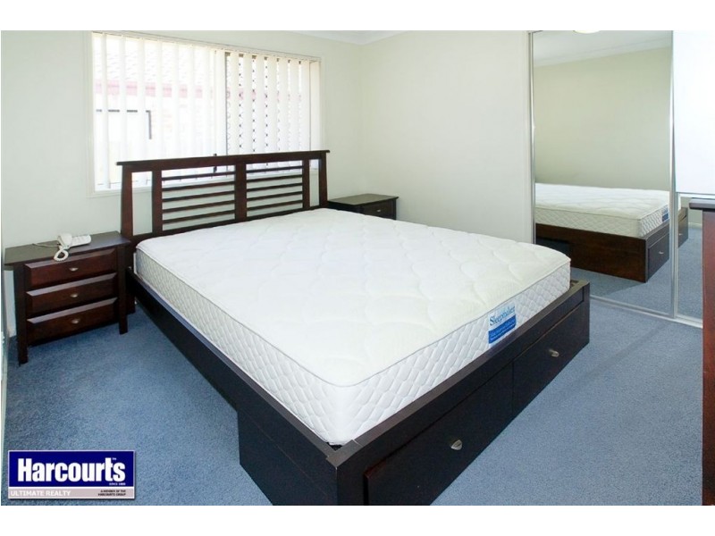 1/13 Dysart Street, Rothwell QLD 4022
