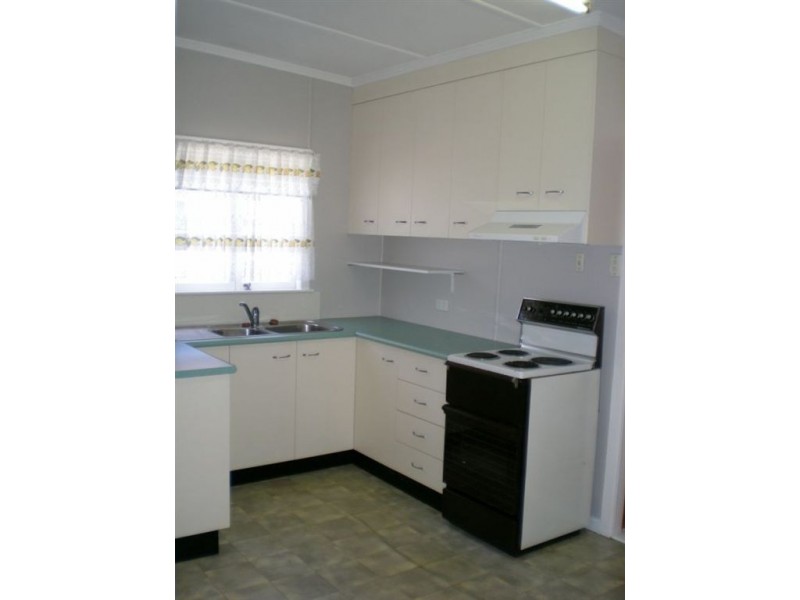 28 Weaber Street, Clontarf QLD 4019